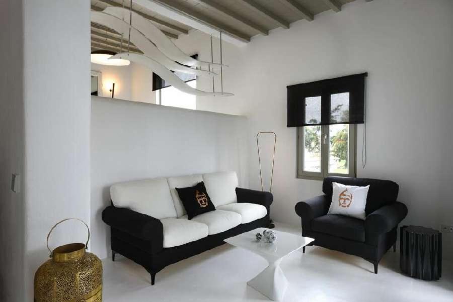 Villa Dafni 4Bed With Pool In Kalafatis Spilia Mykonos Town Eksteriør billede