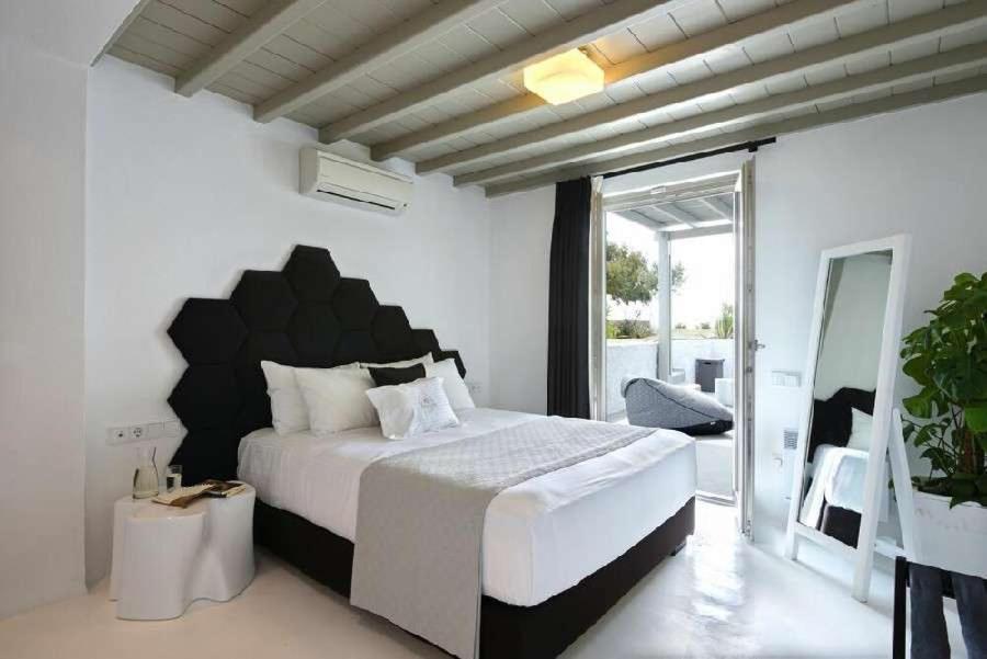 Villa Dafni 4Bed With Pool In Kalafatis Spilia Mykonos Town Eksteriør billede